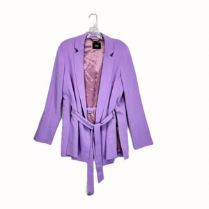Nisse Women's Blazer Lavender Split Hem Belted Lined Size 4 Career Office Chic